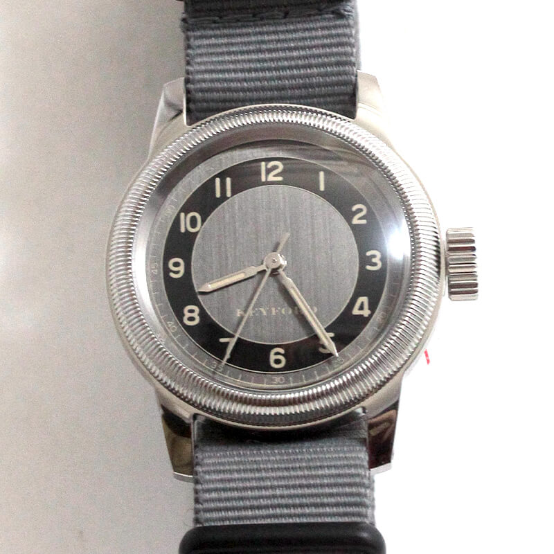 M.R.M.W. (Montre Roroi Militaly Watch/ȥ ߥ꥿꡼å) TUXEDO DIAL GRAY ӻ