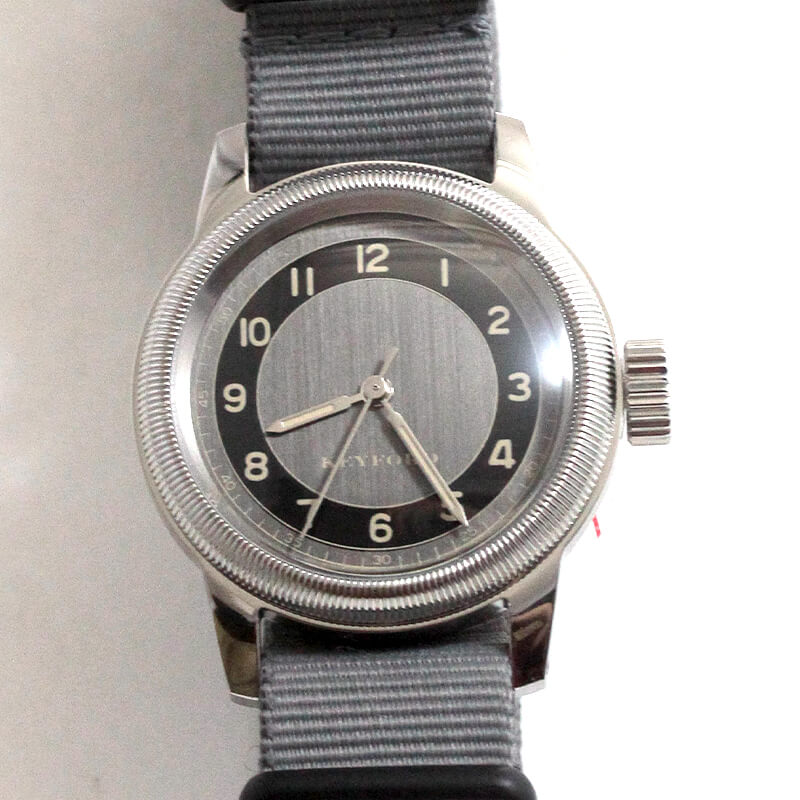 M.R.M.W. (Montre Roroi Militaly Watch/ȥ ߥ꥿꡼å) TUXEDO DIAL GRAY ӻ