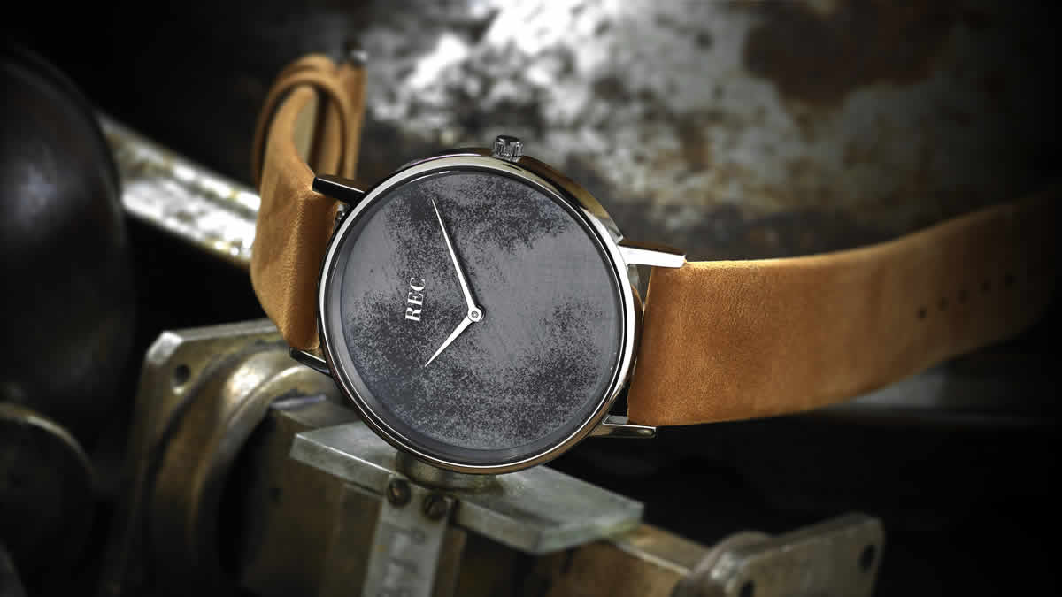 REC Watches The Minimalist L2 ミニマリスト L2 イギリスの自動車ミニの部品を使った時計 