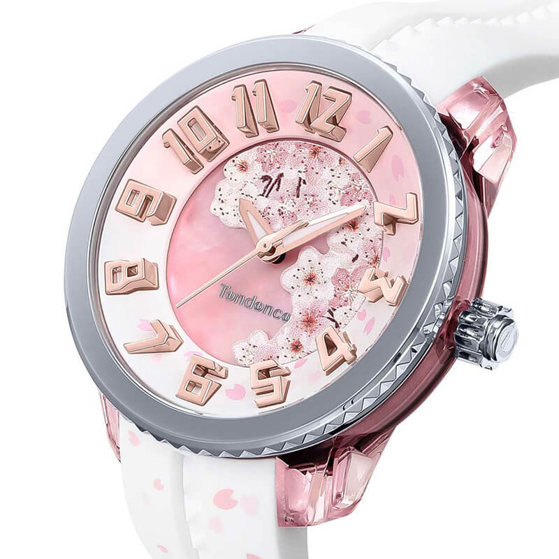 そが【美品】Tendence テンデンス 腕時計 ガリバー ホワイト 桜